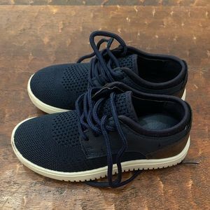 Toddler sneakers, navy blue, size 10